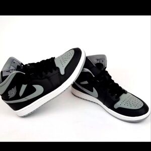 Nike Air Jordan 1 Mid Shadow Black Grey Women's Size 7.5